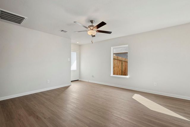 389 Tejas Trail, Waller, TX 77484