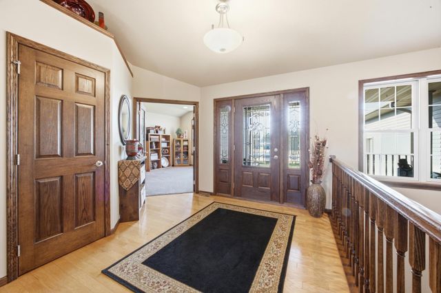 4219 50th Avenue S, Fargo, ND 58104