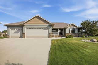 4219 50th Avenue S, Fargo, ND 58104