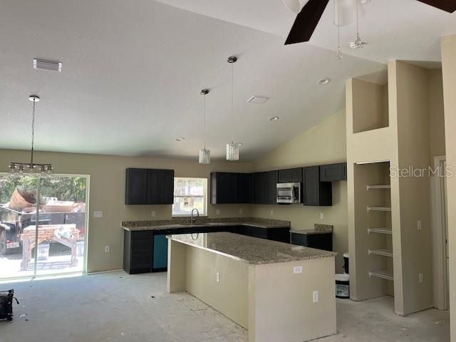 9098 SE 108TH PLACE, Belleview, FL 34420