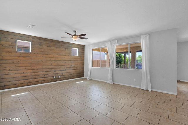 3647 E BLUE SPRUCE Lane, Gilbert, AZ 85298