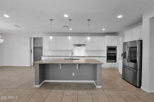 3647 E BLUE SPRUCE Lane, Gilbert, AZ 85298