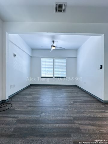 802 Montana St Apt 2, San Antonio, TX 78203