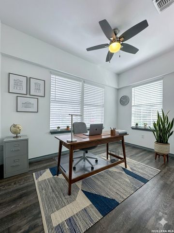 802 Montana St Apt 2, San Antonio, TX 78203