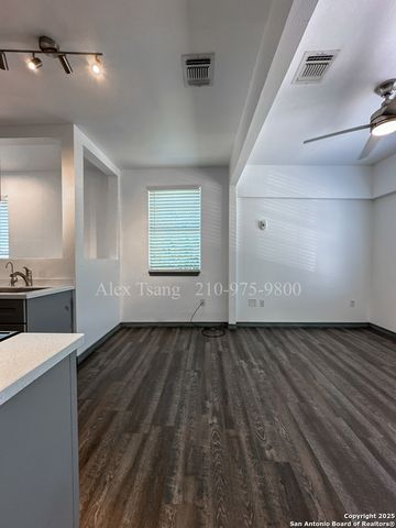 802 Montana St Apt 2, San Antonio, TX 78203