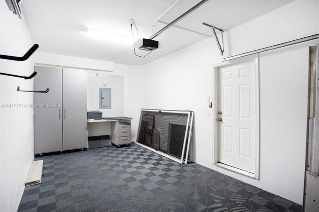 1998 NE 7th St 104, Deerfield Beach, FL 33441