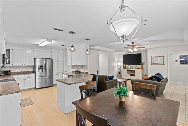 270 Melrose Lane, Dothan, AL 36303