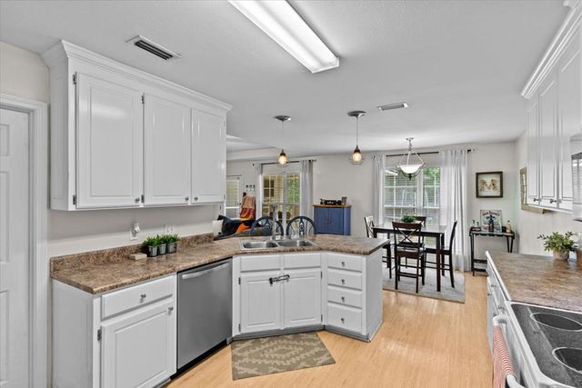 270 Melrose Lane, Dothan, AL 36303