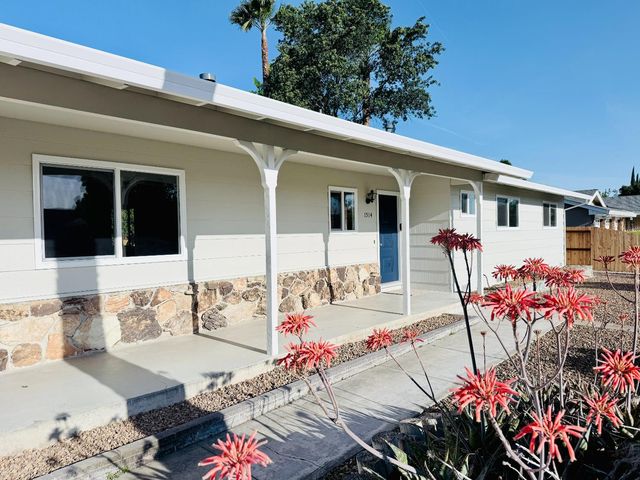 1514 Oro Grande St, Yuba City, CA 95993