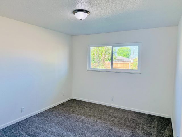 1514 Oro Grande St, Yuba City, CA 95993