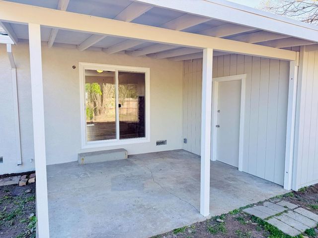 1514 Oro Grande St, Yuba City, CA 95993