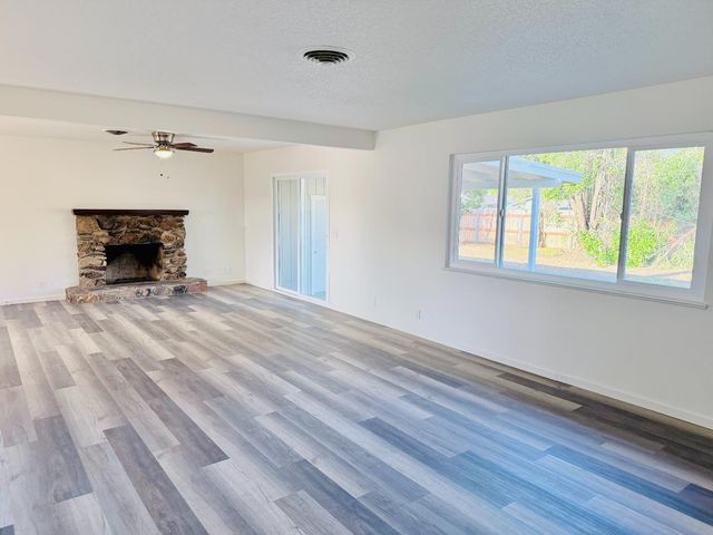 1514 Oro Grande St, Yuba City, CA 95993