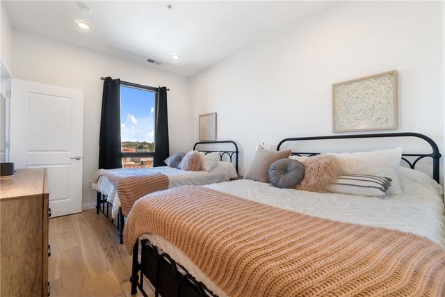 2545 PENN AVENUE PH 602, Downtown Pgh, PA 15222