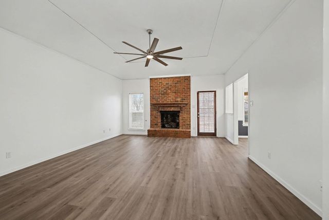 8431 BAZEMORE RD, Cordova, TN 38018