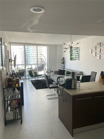 475 Brickell Ave 2114, Miami, FL 33131