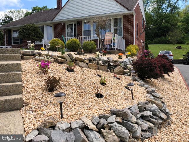 2309 HAMPDEN BLVD, Reading, PA 19604