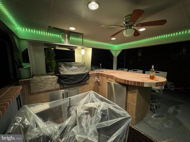 2309 HAMPDEN BLVD, Reading, PA 19604