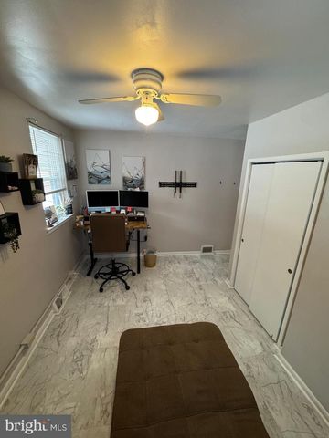 2309 HAMPDEN BLVD, Reading, PA 19604