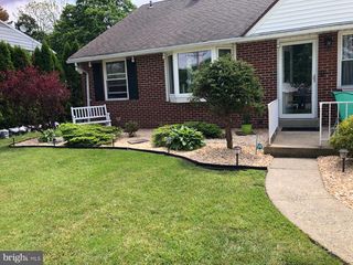 2309 HAMPDEN BLVD, Reading, PA 19604