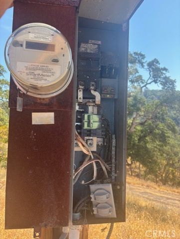 10877 Crestview Drive, Clearlake, CA 95424