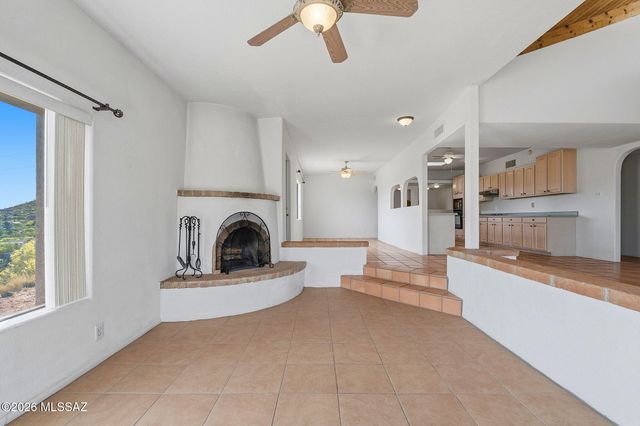 3940 W Alvaro Road, Tucson, AZ 85746