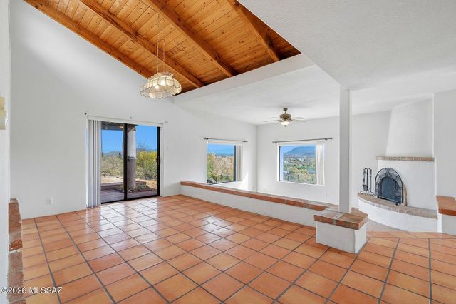 3940 W Alvaro Road, Tucson, AZ 85746