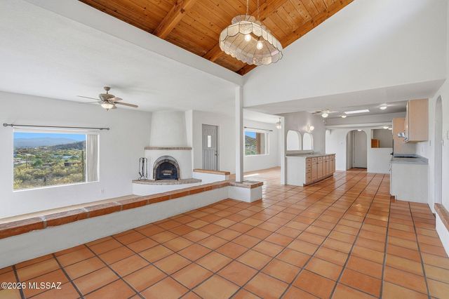 3940 W Alvaro Road, Tucson, AZ 85746