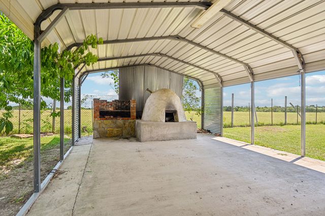 190 Private Road 446, Itasca, TX 76055