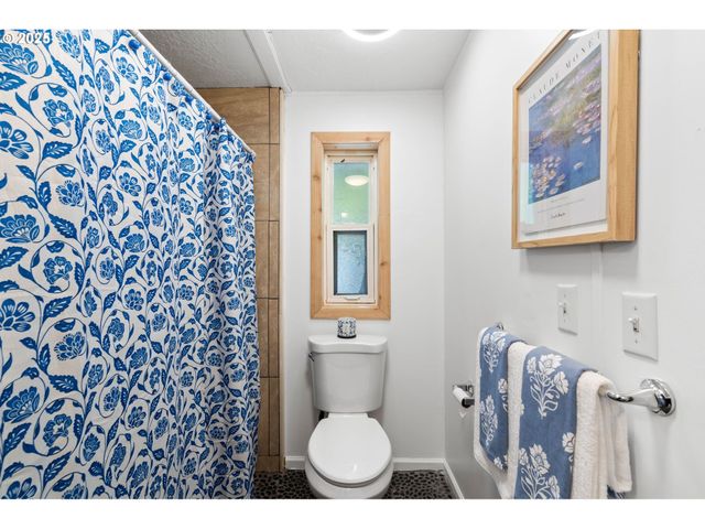 3300 MAIN St 110, Forest Grove, OR 97116