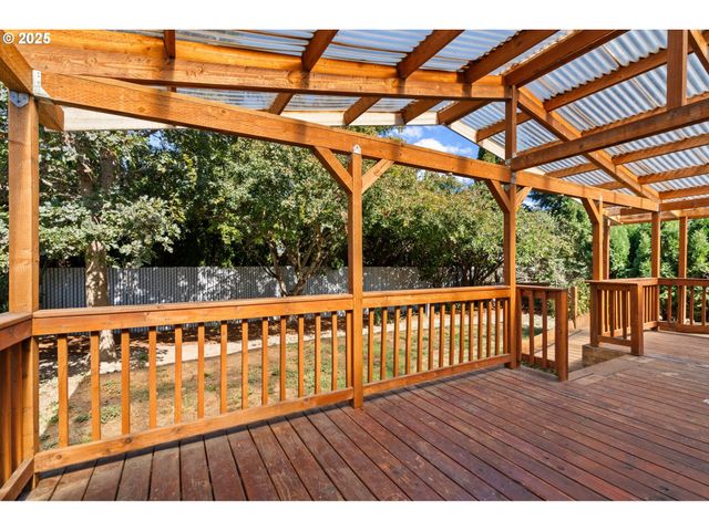 3300 MAIN St 110, Forest Grove, OR 97116