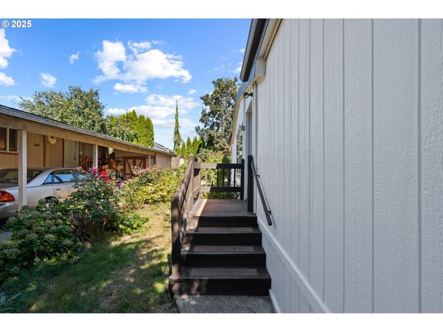 3300 MAIN St 110, Forest Grove, OR 97116