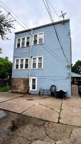 4157 W Crystal Street, Chicago, IL 60651