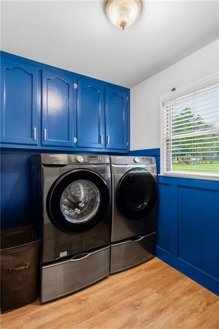 657 Cole Drive SW, Lilburn, GA 30047