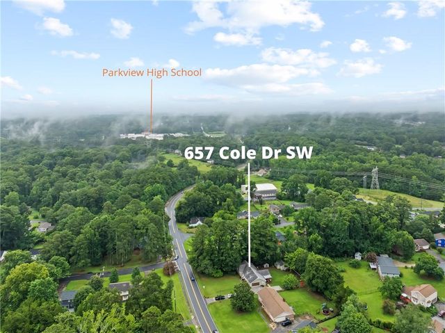 657 Cole Drive SW, Lilburn, GA 30047