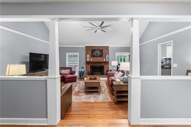 657 Cole Drive SW, Lilburn, GA 30047