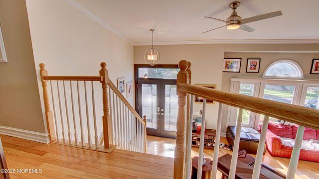 39 Royal Road, Freehold, NJ 07728