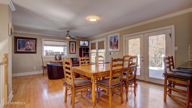 39 Royal Road, Freehold, NJ 07728