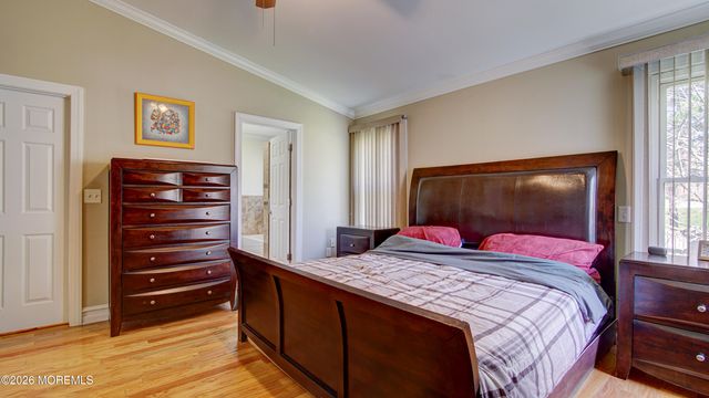 39 Royal Road, Freehold, NJ 07728