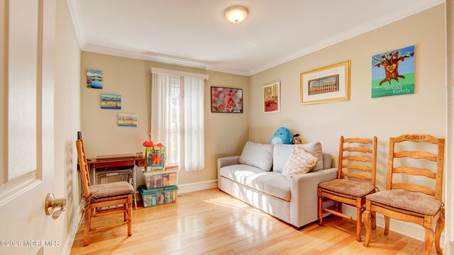 39 Royal Road, Freehold, NJ 07728