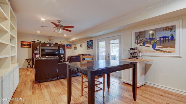 39 Royal Road, Freehold, NJ 07728