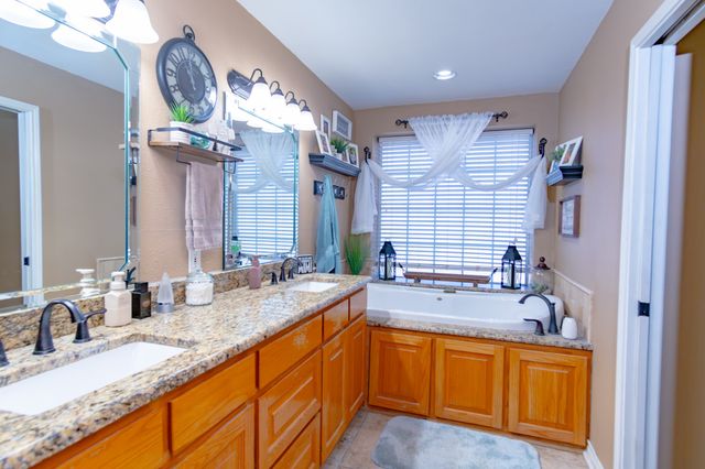 733 Ridgeview Drive, Sherman, TX 75090