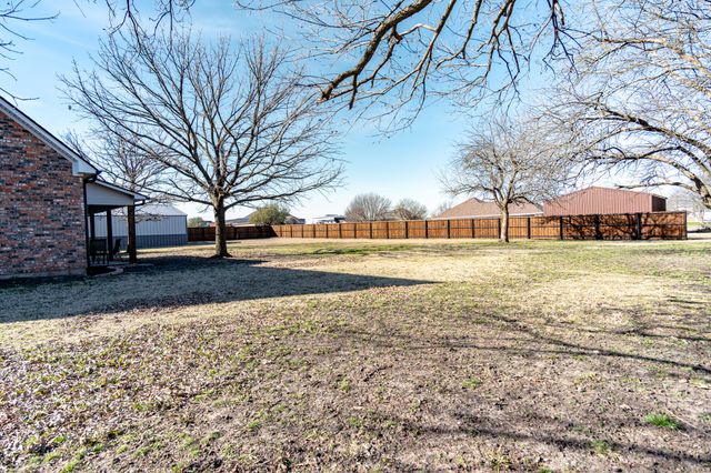 733 Ridgeview Drive, Sherman, TX 75090