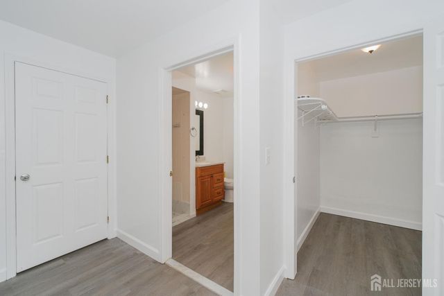 402 Hidden village Drive, Perth Amboy, NJ 08862