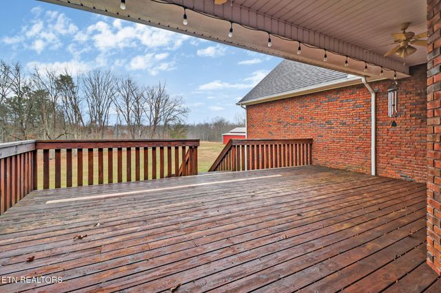 5424 Wilder Road Rd, Grimsley, TN 38565