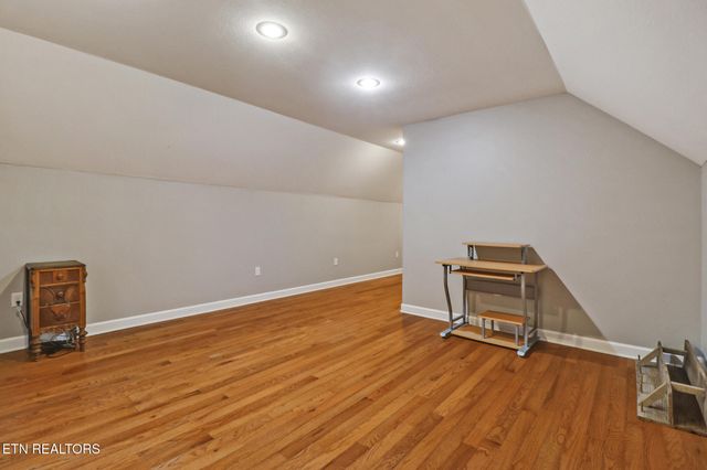 5424 Wilder Road Rd, Grimsley, TN 38565