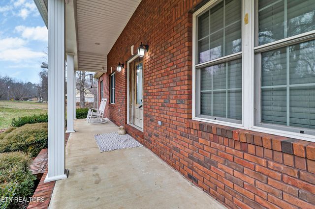 5424 Wilder Road Rd, Grimsley, TN 38565