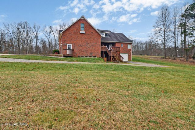 5424 Wilder Road Rd, Grimsley, TN 38565