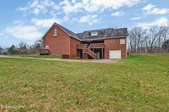 5424 Wilder Road Rd, Grimsley, TN 38565