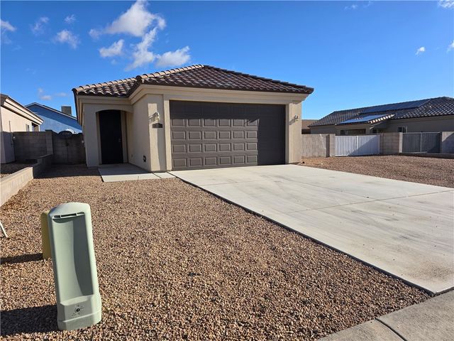 3331 E Rusty Spur Avenue, Kingman, AZ 86409