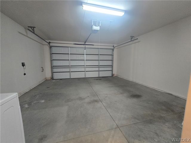 3331 E Rusty Spur Avenue, Kingman, AZ 86409